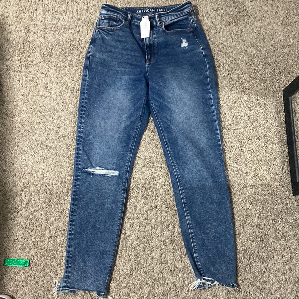 American Eagle Jeans new with tags, size 4L